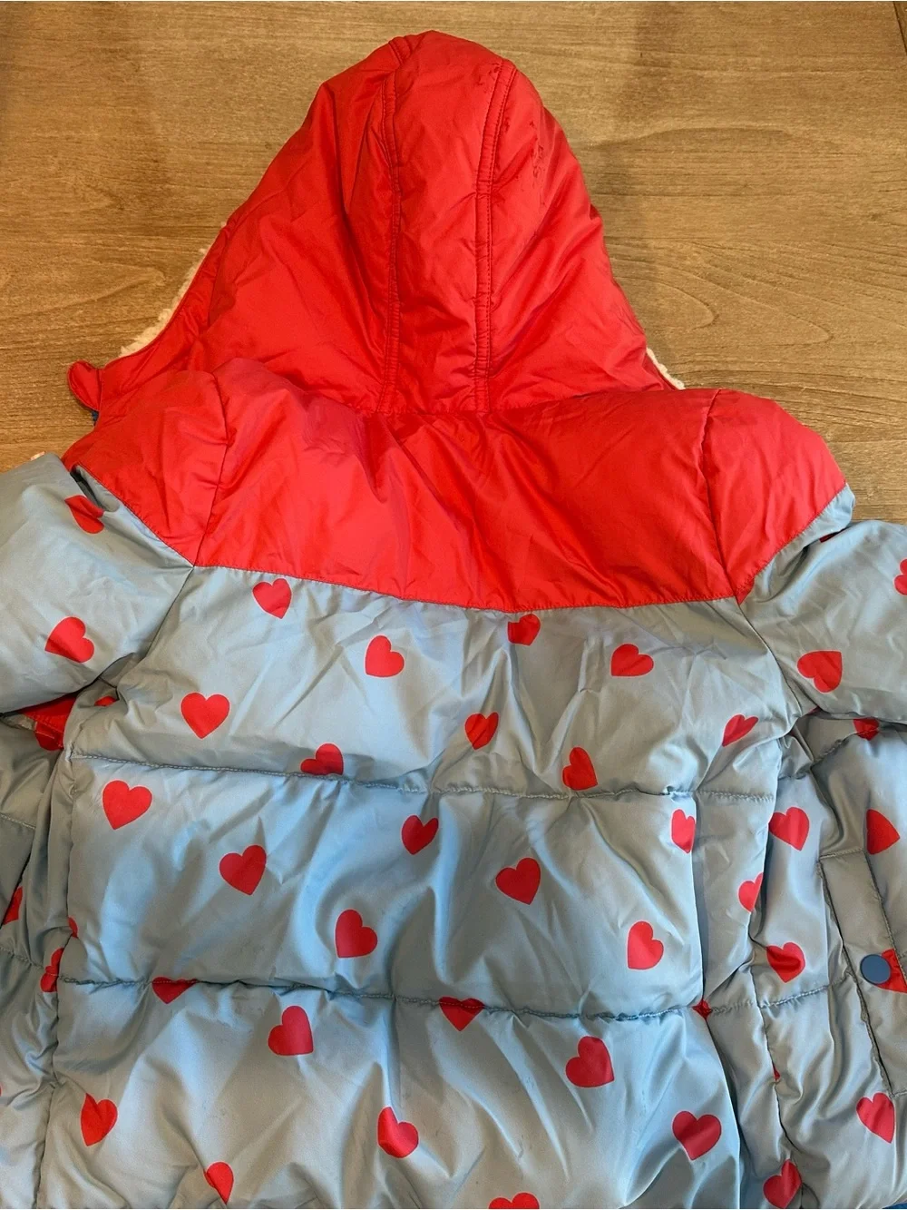 Mini Boden Sherpa lining Red Hearts Puffer Jacket reversible size 6-7